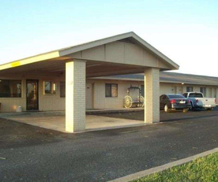 Hebbronville Executive Inn Exterior photo